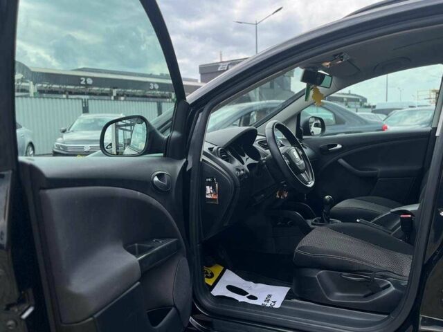 Черный Сеат Altea XL, объемом двигателя 1.2 л и пробегом 208 тыс. км за 7990 $, фото 8 на Automoto.ua