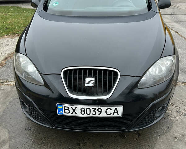 Черный Сеат Altea XL, объемом двигателя 2 л и пробегом 286 тыс. км за 7900 $, фото 3 на Automoto.ua
