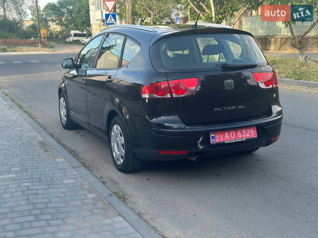 Черный Сеат Altea XL, объемом двигателя 1.6 л и пробегом 194 тыс. км за 9500 $, фото 4 на Automoto.ua
