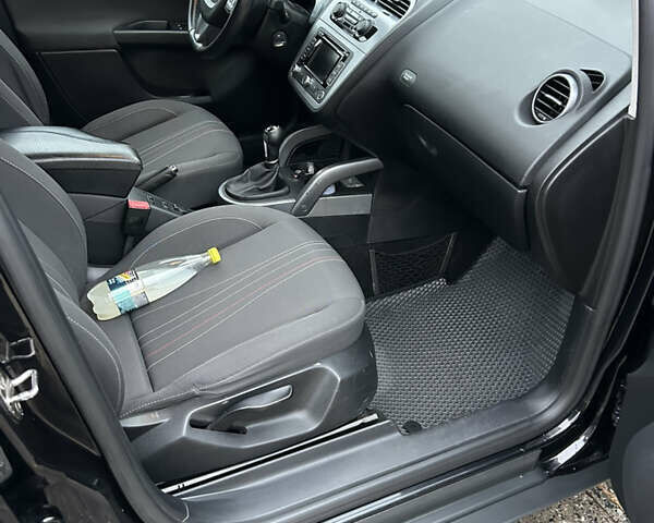 Черный Сеат Altea XL, объемом двигателя 2 л и пробегом 286 тыс. км за 7900 $, фото 7 на Automoto.ua