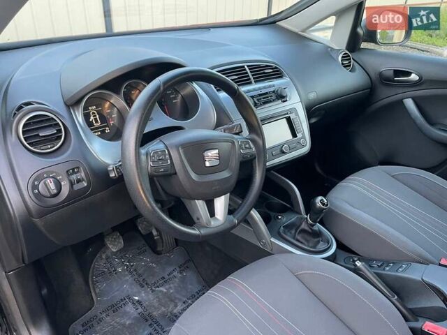 Чорний Сеат Altea XL, об'ємом двигуна 2 л та пробігом 232 тис. км за 8650 $, фото 17 на Automoto.ua