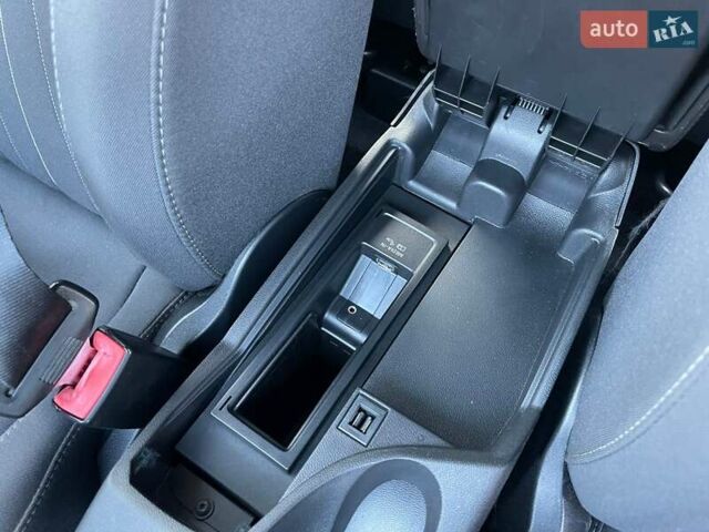 Чорний Сеат Altea XL, об'ємом двигуна 2 л та пробігом 232 тис. км за 8650 $, фото 31 на Automoto.ua