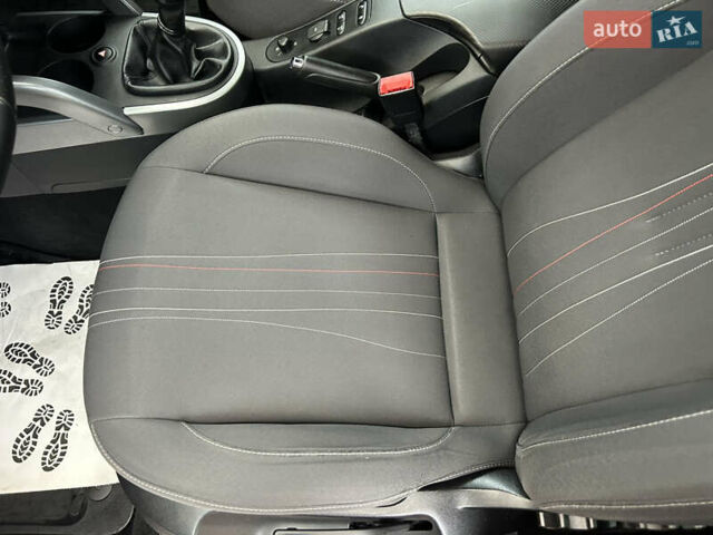 Сеат Altea XL 2013 у Белой Церкве на Automoto.ua Чорний Сеат Altea XL, об'ємом двигуна 1.4 л та пробігом 137 тис. км за 7900 $, фото 15 на Automoto.ua