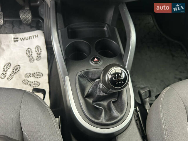 Сеат Altea XL 2013 у Белой Церкве на Automoto.ua Чорний Сеат Altea XL, об'ємом двигуна 1.4 л та пробігом 137 тис. км за 7900 $, фото 19 на Automoto.ua