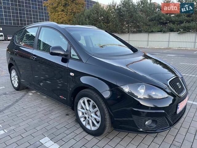 Сеат Altea XL 2013 в Луцке на Automoto.ua Черный Сеат Altea XL, объемом двигателя 2 л и пробегом 232 тыс. км за 8650 $, фото 3 на Automoto.ua
