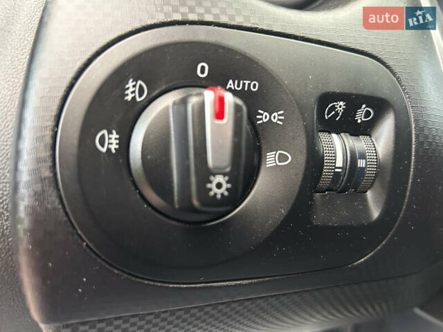 Сеат Altea XL 2013 у Белой Церкве на Automoto.ua Чорний Сеат Altea XL, об'ємом двигуна 1.4 л та пробігом 137 тис. км за 7900 $, фото 30 на Automoto.ua