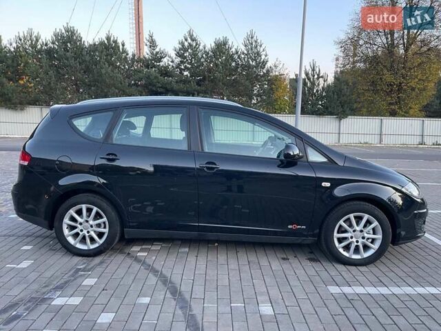 Черный Сеат Altea XL, объемом двигателя 2 л и пробегом 232 тыс. км за 8850 $, фото 5 на Automoto.ua