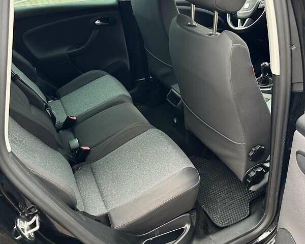 Сеат Altea XL 2013 в Житомире на Automoto.ua Черный Сеат Altea XL, объемом двигателя 2 л и пробегом 220 тыс. км за 8700 $, фото 3 на Automoto.ua