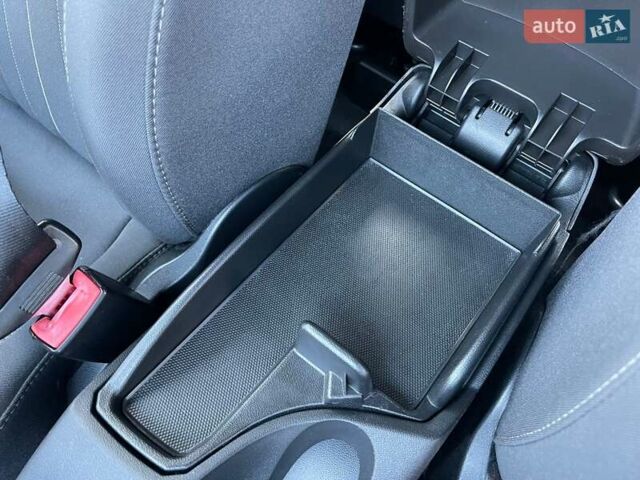 Чорний Сеат Altea XL, об'ємом двигуна 2 л та пробігом 232 тис. км за 8650 $, фото 30 на Automoto.ua