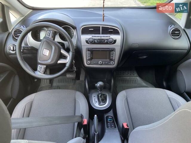 Черный Сеат Altea XL, объемом двигателя 1.6 л и пробегом 294 тыс. км за 10500 $, фото 18 на Automoto.ua