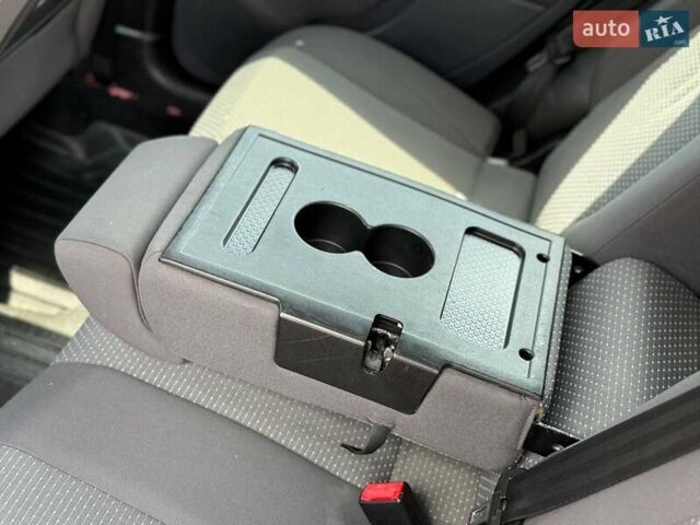 Сеат Altea XL 2007 в Кривом Роге на Automoto.ua Красный Сеат Altea XL, объемом двигателя 1.8 л и пробегом 195 тыс. км за 5900 $, фото 17 на Automoto.ua