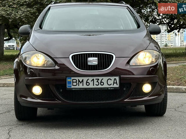 Красный Сеат Altea XL, объемом двигателя 1.6 л и пробегом 142 тыс. км за 4777 $, фото 6 на Automoto.ua