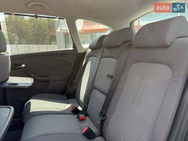 Червоний Сеат Altea XL, об'ємом двигуна 1.8 л та пробігом 195 тис. км за 5900 $, фото 16 на Automoto.ua