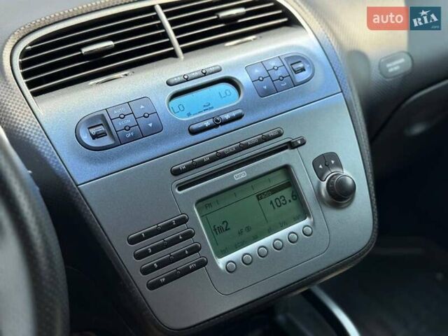 Красный Сеат Altea XL, объемом двигателя 1.8 л и пробегом 195 тыс. км за 5100 $, фото 22 на Automoto.ua