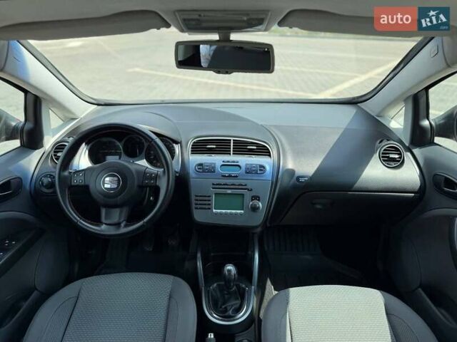 Червоний Сеат Altea XL, об'ємом двигуна 1.8 л та пробігом 195 тис. км за 5900 $, фото 20 на Automoto.ua