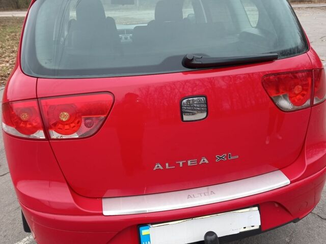 Красный Сеат Altea XL, объемом двигателя 1.6 л и пробегом 260 тыс. км за 6100 $, фото 7 на Automoto.ua