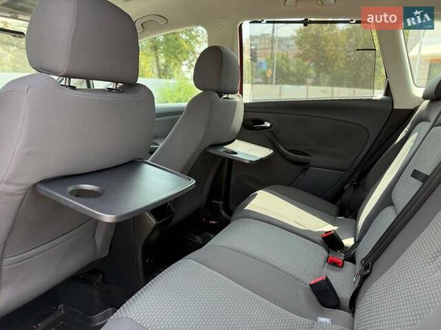 Червоний Сеат Altea XL, об'ємом двигуна 1.8 л та пробігом 195 тис. км за 5900 $, фото 14 на Automoto.ua