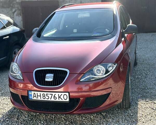 Красный Сеат Altea XL, объемом двигателя 1.6 л и пробегом 245 тыс. км за 5800 $, фото 15 на Automoto.ua