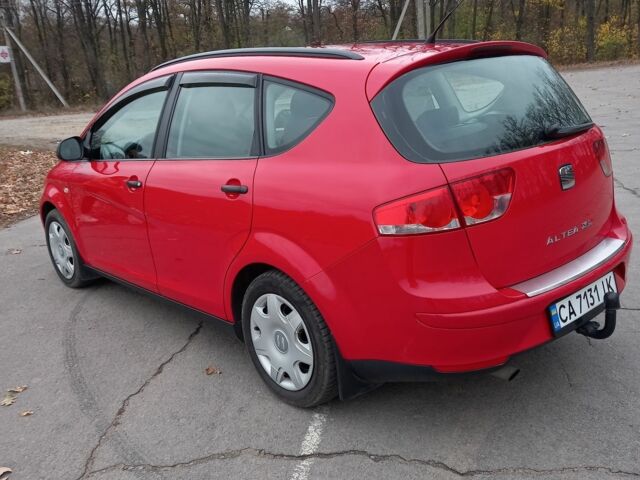 Красный Сеат Altea XL, объемом двигателя 1.6 л и пробегом 260 тыс. км за 6100 $, фото 9 на Automoto.ua
