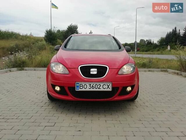 Красный Сеат Altea XL, объемом двигателя 1.6 л и пробегом 322 тыс. км за 5299 $, фото 1 на Automoto.ua