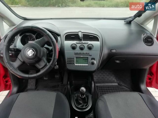 Красный Сеат Altea XL, объемом двигателя 1.6 л и пробегом 322 тыс. км за 5299 $, фото 29 на Automoto.ua