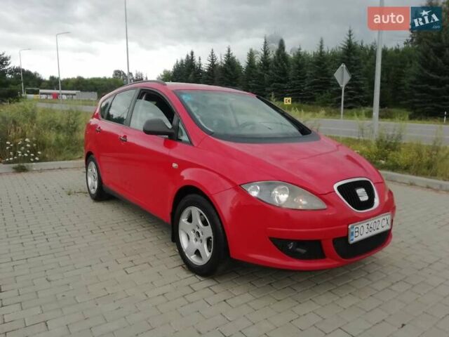 Красный Сеат Altea XL, объемом двигателя 1.6 л и пробегом 322 тыс. км за 5299 $, фото 18 на Automoto.ua