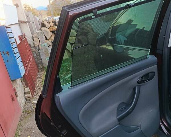 Красный Сеат Altea XL, объемом двигателя 1.4 л и пробегом 243 тыс. км за 4400 $, фото 8 на Automoto.ua