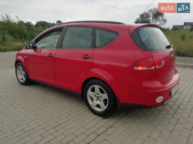 Красный Сеат Altea XL, объемом двигателя 1.6 л и пробегом 322 тыс. км за 5299 $, фото 8 на Automoto.ua