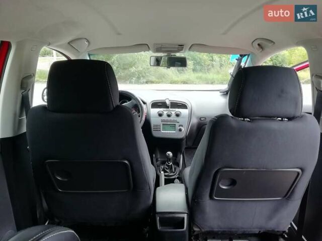 Красный Сеат Altea XL, объемом двигателя 1.6 л и пробегом 322 тыс. км за 5299 $, фото 24 на Automoto.ua
