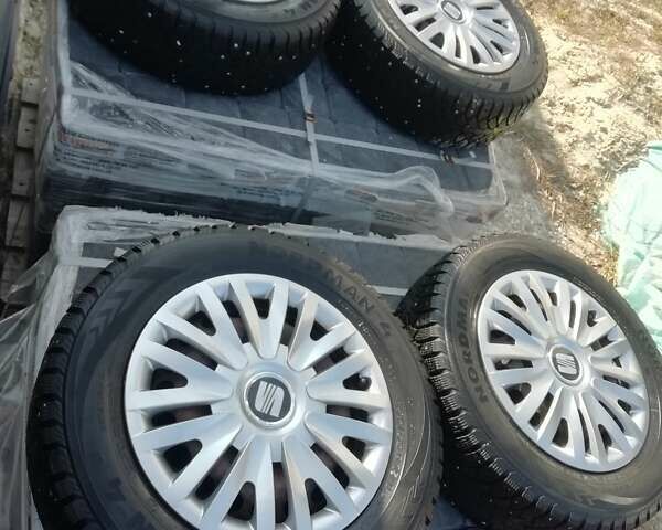 Красный Сеат Altea XL, объемом двигателя 1.6 л и пробегом 322 тыс. км за 5299 $, фото 50 на Automoto.ua