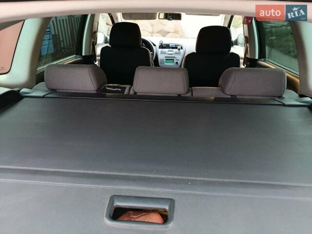 Красный Сеат Altea XL, объемом двигателя 1.4 л и пробегом 243 тыс. км за 4400 $, фото 11 на Automoto.ua