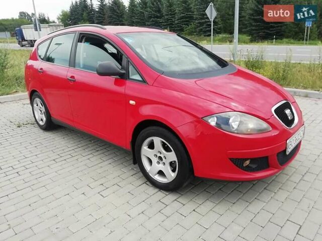 Красный Сеат Altea XL, объемом двигателя 1.6 л и пробегом 322 тыс. км за 5299 $, фото 17 на Automoto.ua