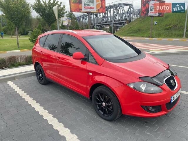 Красный Сеат Altea XL, объемом двигателя 1.39 л и пробегом 196 тыс. км за 6999 $, фото 13 на Automoto.ua