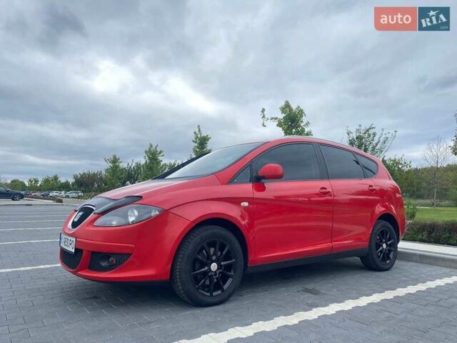 Красный Сеат Altea XL, объемом двигателя 1.39 л и пробегом 196 тыс. км за 6999 $, фото 6 на Automoto.ua