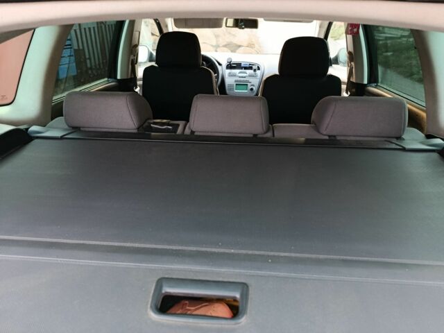 Красный Сеат Altea XL, объемом двигателя 1.4 л и пробегом 243 тыс. км за 4400 $, фото 12 на Automoto.ua