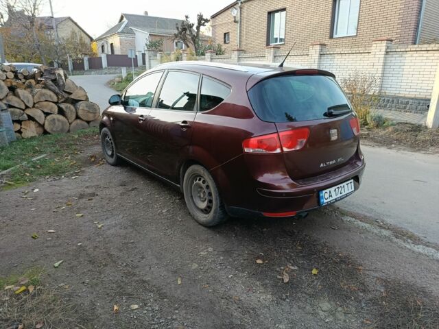 Красный Сеат Altea XL, объемом двигателя 1.4 л и пробегом 243 тыс. км за 4400 $, фото 15 на Automoto.ua