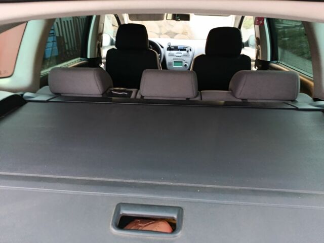 Красный Сеат Altea XL, объемом двигателя 1.4 л и пробегом 243 тыс. км за 4400 $, фото 8 на Automoto.ua