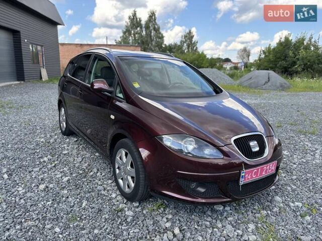 Сеат Altea XL, объемом двигателя 1.6 л и пробегом 248 тыс. км за 6000 $, фото 9 на Automoto.ua