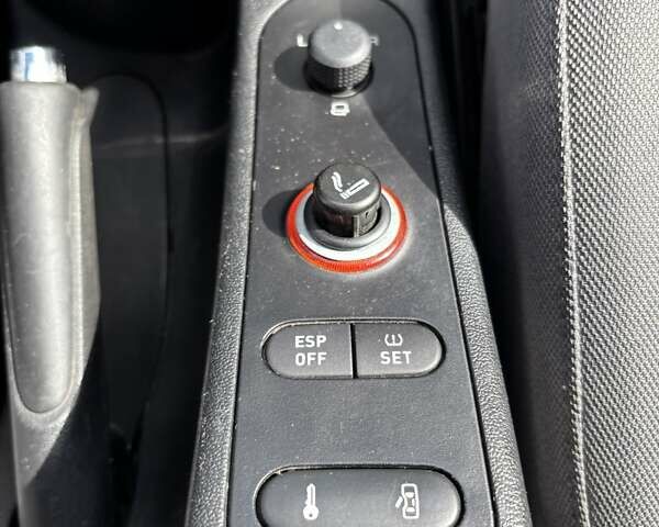 Сеат Altea XL, объемом двигателя 1.6 л и пробегом 248 тыс. км за 6000 $, фото 32 на Automoto.ua