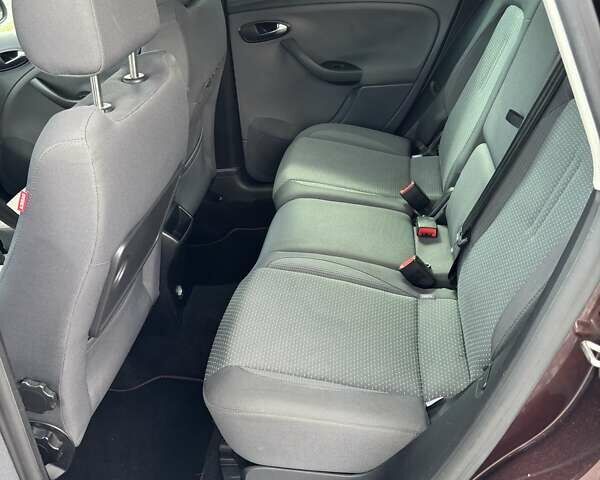 Сеат Altea XL, объемом двигателя 1.6 л и пробегом 248 тыс. км за 6000 $, фото 22 на Automoto.ua