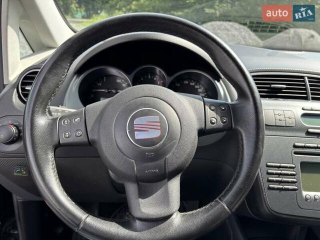 Сеат Altea XL, объемом двигателя 1.6 л и пробегом 248 тыс. км за 6000 $, фото 31 на Automoto.ua