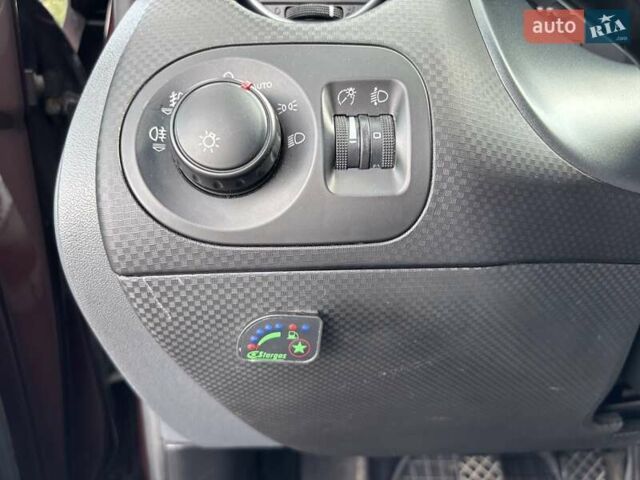 Сеат Altea XL, объемом двигателя 1.6 л и пробегом 248 тыс. км за 6000 $, фото 25 на Automoto.ua