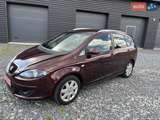 Сеат Altea XL, объемом двигателя 1.6 л и пробегом 248 тыс. км за 6000 $, фото 6 на Automoto.ua