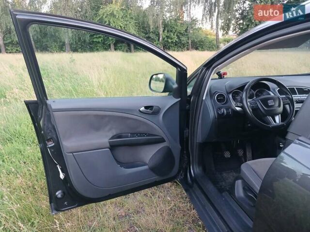 Сеат Altea XL, объемом двигателя 1.4 л и пробегом 180 тыс. км за 6550 $, фото 25 на Automoto.ua