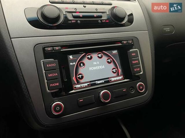 Сеат Altea XL, объемом двигателя 1.6 л и пробегом 212 тыс. км за 9799 $, фото 15 на Automoto.ua