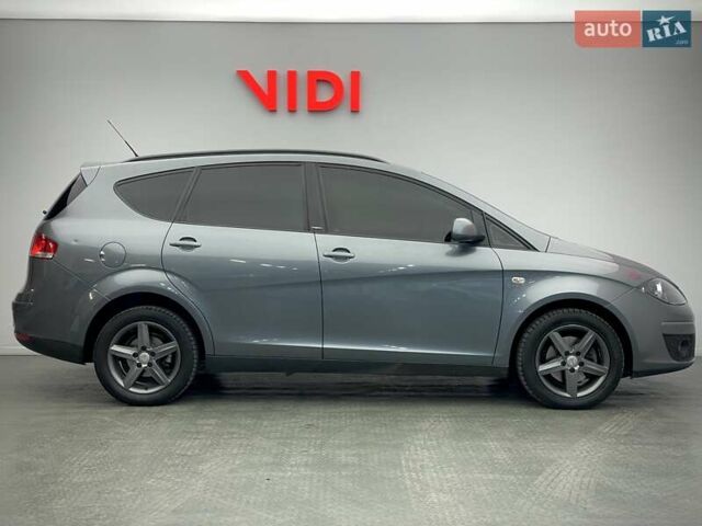 Сеат Altea XL, объемом двигателя 1.6 л и пробегом 212 тыс. км за 9799 $, фото 3 на Automoto.ua