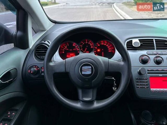 Серый Сеат Altea XL, объемом двигателя 1.6 л и пробегом 287 тыс. км за 6350 $, фото 19 на Automoto.ua