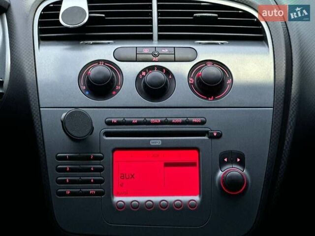 Серый Сеат Altea XL, объемом двигателя 1.6 л и пробегом 287 тыс. км за 6350 $, фото 16 на Automoto.ua