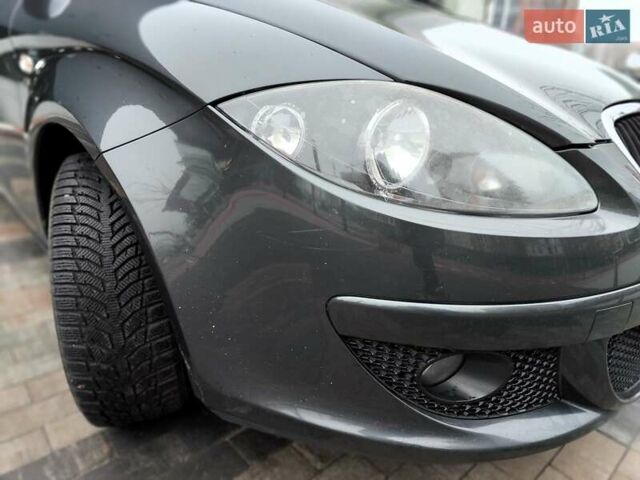 Сірий Сеат Altea XL, об'ємом двигуна 1.4 л та пробігом 249 тис. км за 5990 $, фото 30 на Automoto.ua