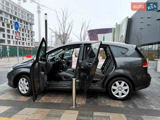 Сірий Сеат Altea XL, об'ємом двигуна 1.4 л та пробігом 249 тис. км за 5990 $, фото 9 на Automoto.ua